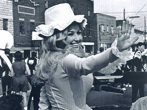 32nd Annual Dolly Homecoming Parade