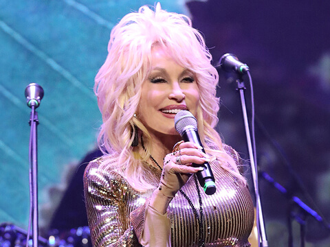 Official Dolly Parton - Latest News, Tour Schedule & History