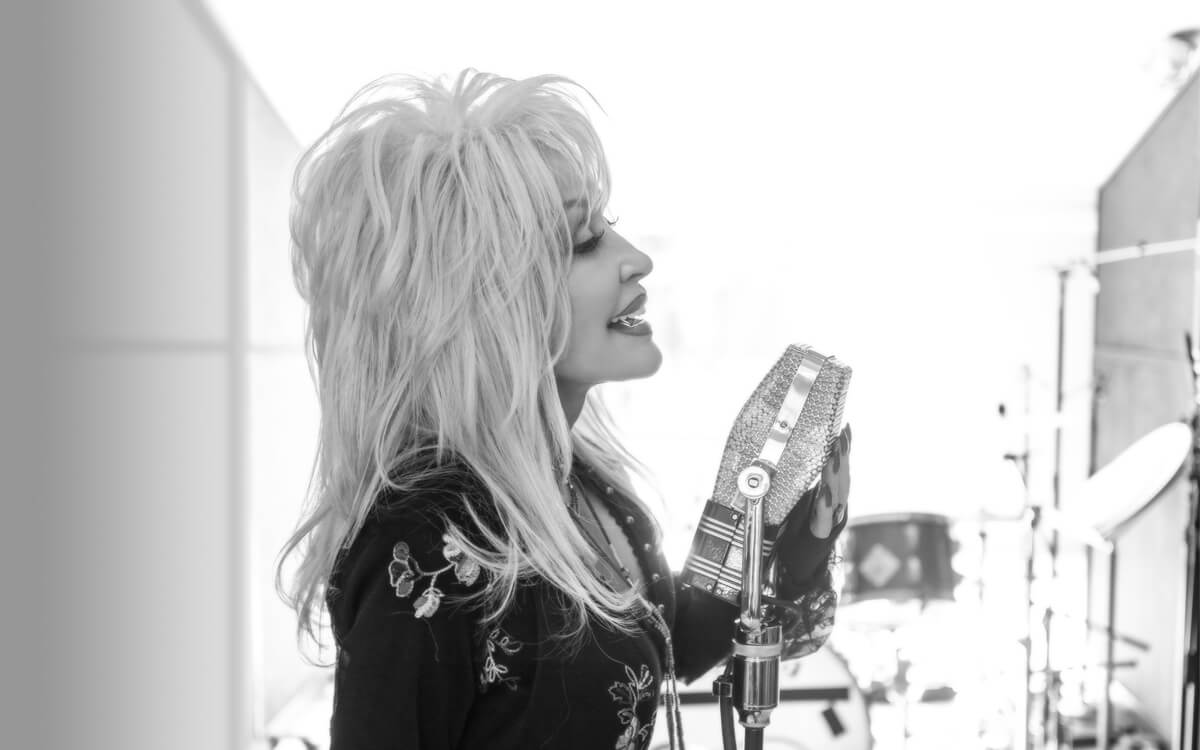 Dolly Parton Partners With IMG Photo Credit: Rob Hoffman