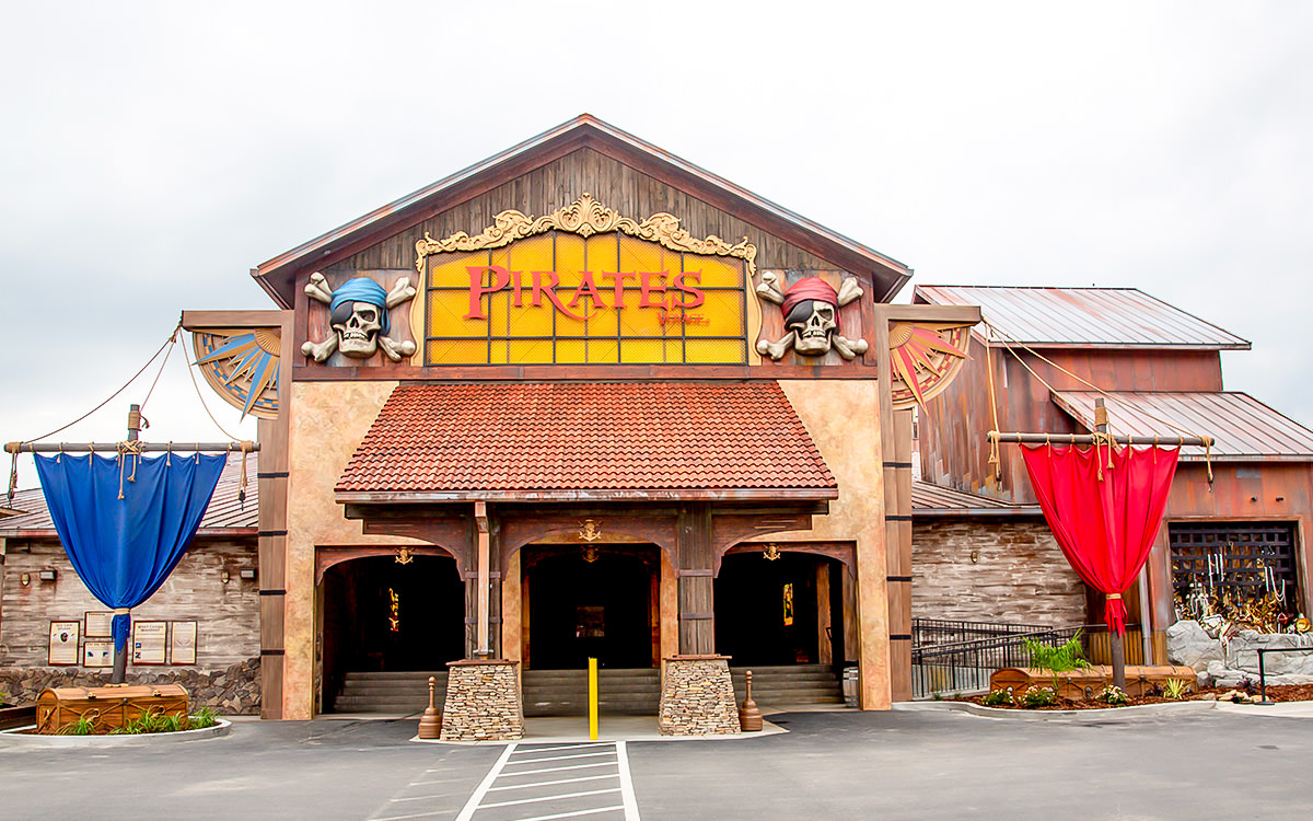 pirates voyage pigeon forge military discount