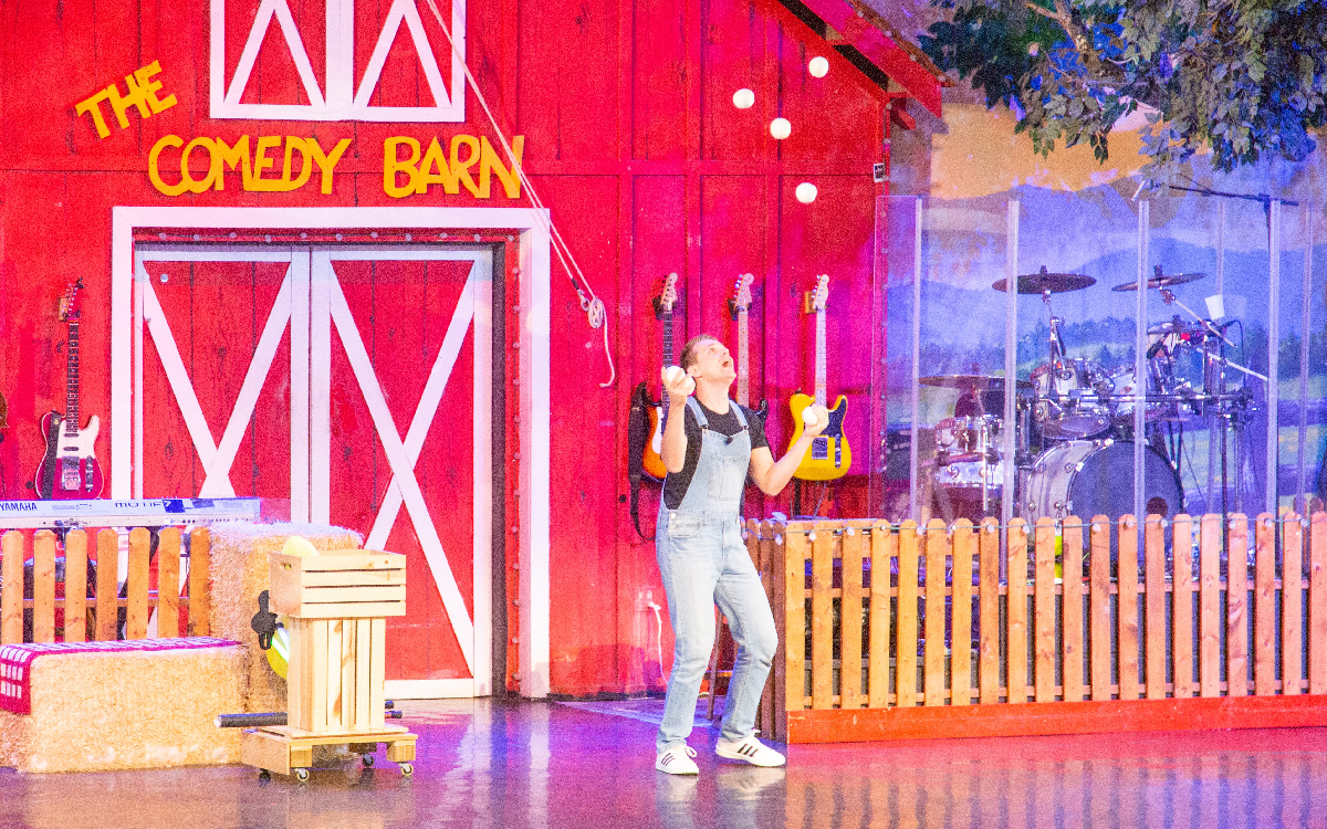 Special Anniversary Show Celebrates 25 Seasons At The Comedy Barn