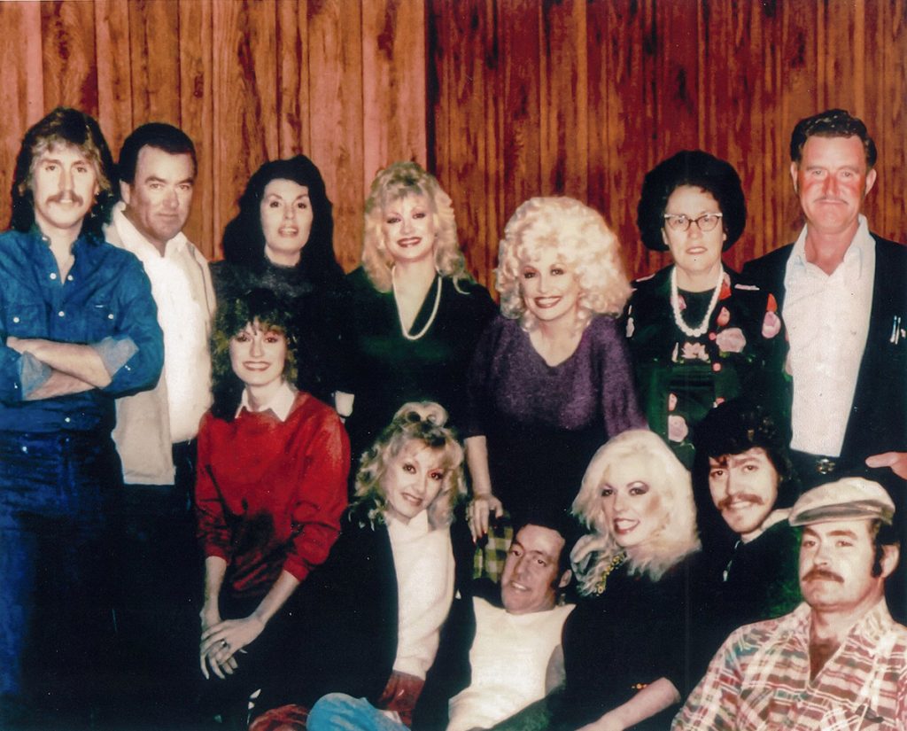 Dolly Parton Shares Holiday Memories In 