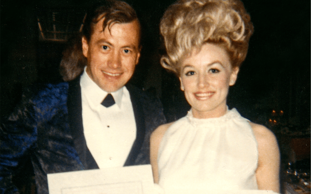 Dolly Parton says farewell to Uncle Bill Owens