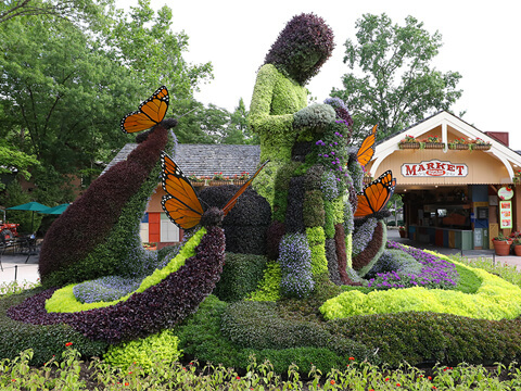 Dollywood’s Flower & Food Festival Begins April 23