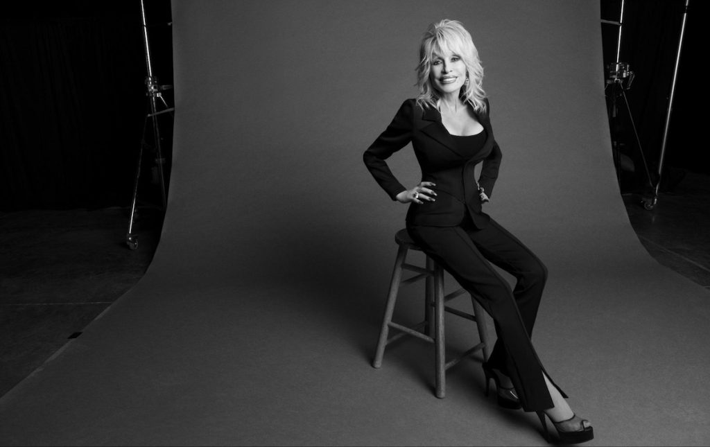 Dolly Parton and Good American Launch Second Dolly's 'Joleans' Collection
